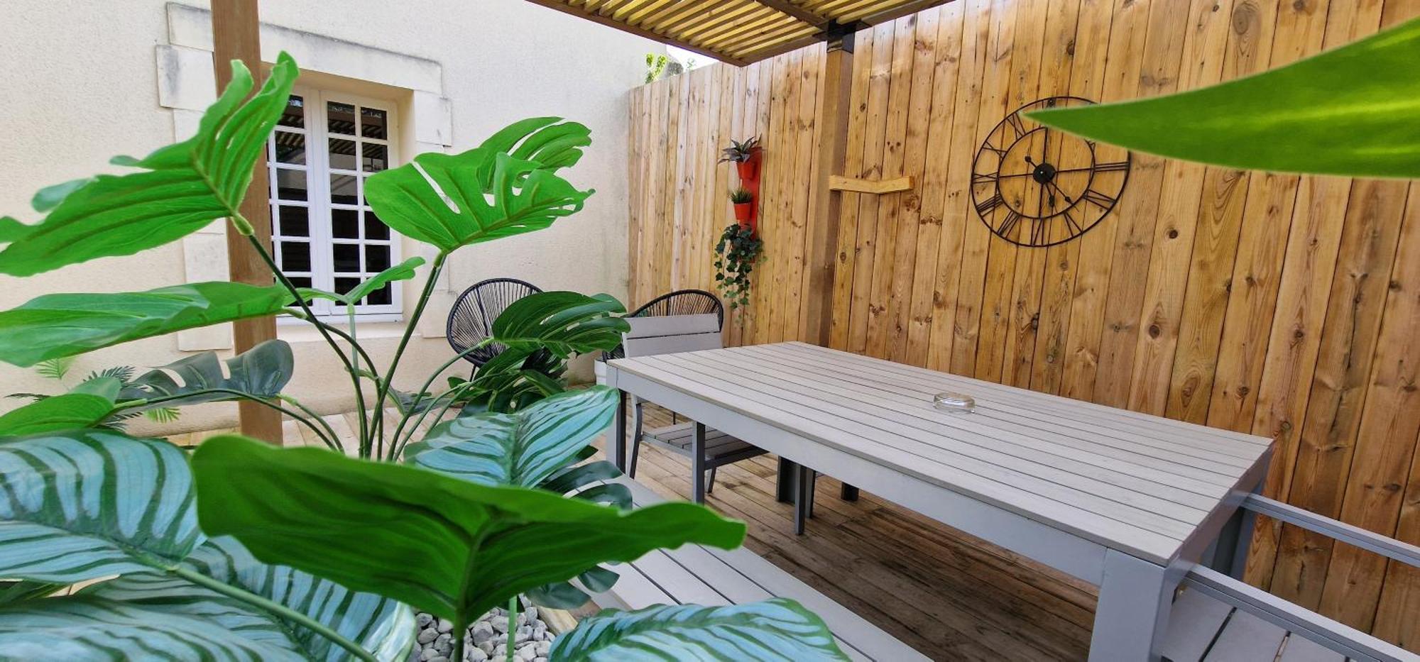 Gite 4 Personnes Avec Piscine Et Bain Nordique Proche Des Plages Du Debarquement Le Manoir  Exteriér fotografie